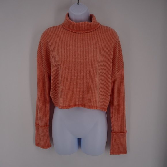 Wild Fable NWT Women's Peach Waffle Knit Turtleneck Cropped Long Sleeve Shirt S - Picture 1 of 4